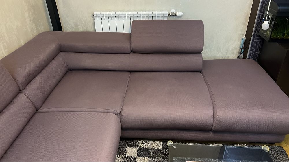 Ъглов диван с релакс функция