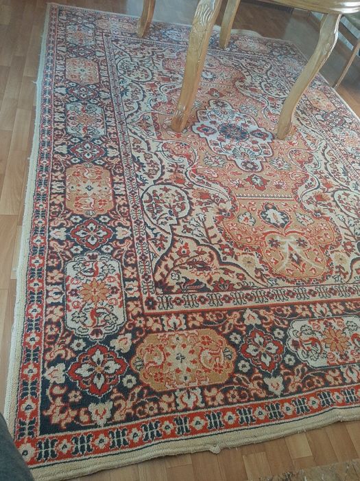 Продам шерстяной ковер