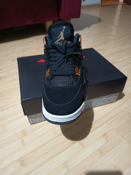 Jordan 4 royalty