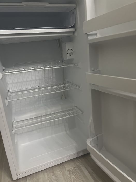 Продам Мини- холодильник Dauscher