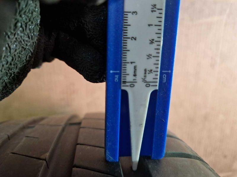 2 Pirelli R18 225/50
летни гуми
DOT2420