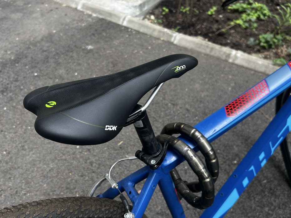 Bicicletă DHS Terrana 29" (2923) – Accesorii incluse, revizie recentă