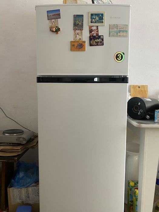 Продам холодильник Dexp