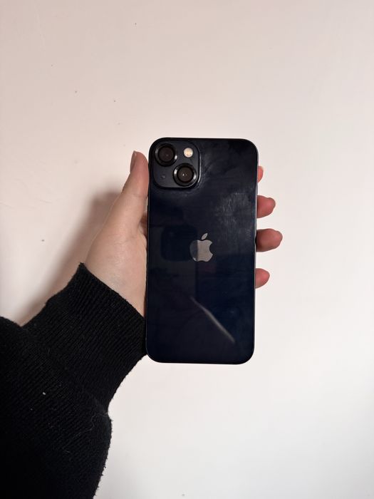 Продам 13 айфон