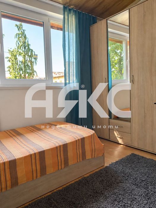 Дава се под наем Едностаен апартамент в София, Лозенец - 22 кв.м за 455 € - Снимка #1