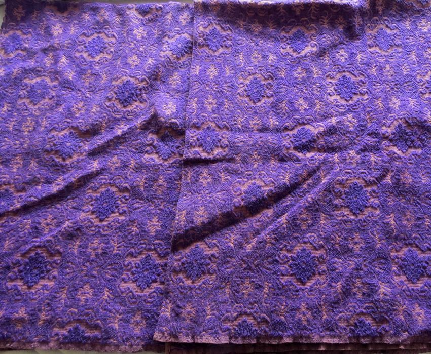 Покривки, кувертюри, вълнени