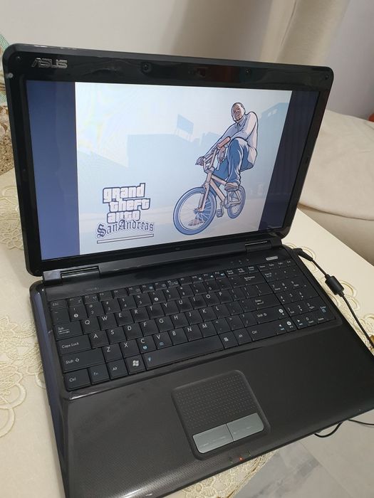 Vand Laptop Asus