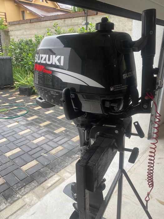 Vand Barca Allroundmarine kiwi 320 + Motor Suzuki 5 cai