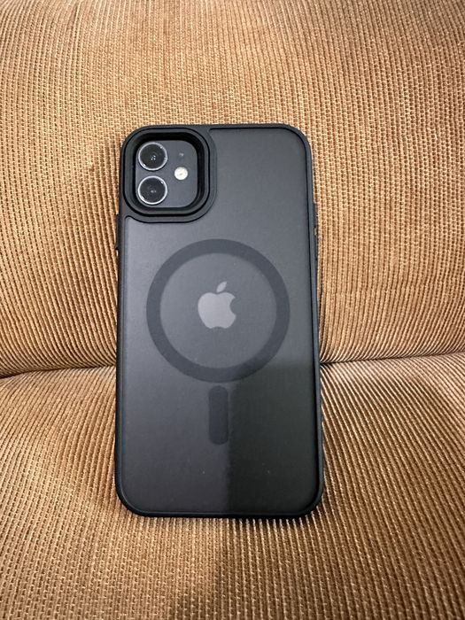 iPhone 11 64/71%