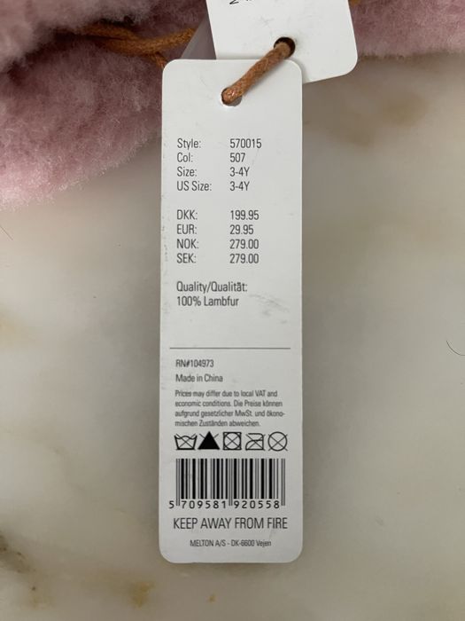 Новые рукавички на девочку