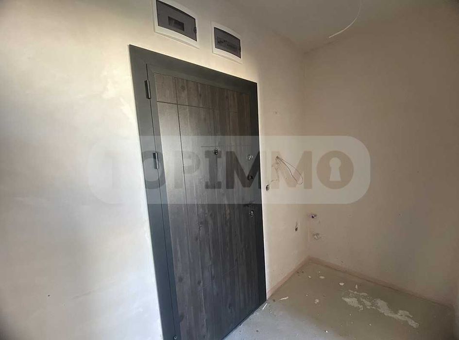 Продава се Двустаен апартамент в Варна, Младост 1 - 57 кв.м за 1667 €/кв.м - Снимка #9