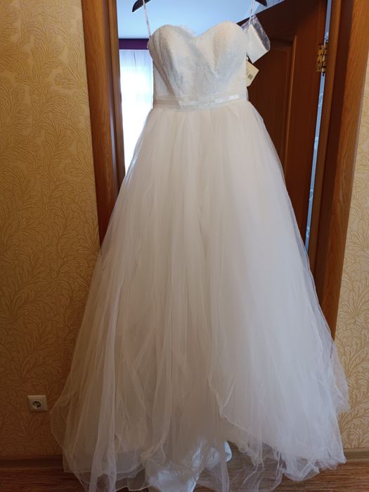 Продам оптом Свадебные платья. Все платья Новые