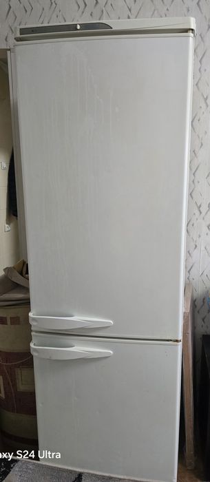 Отдам холодильник