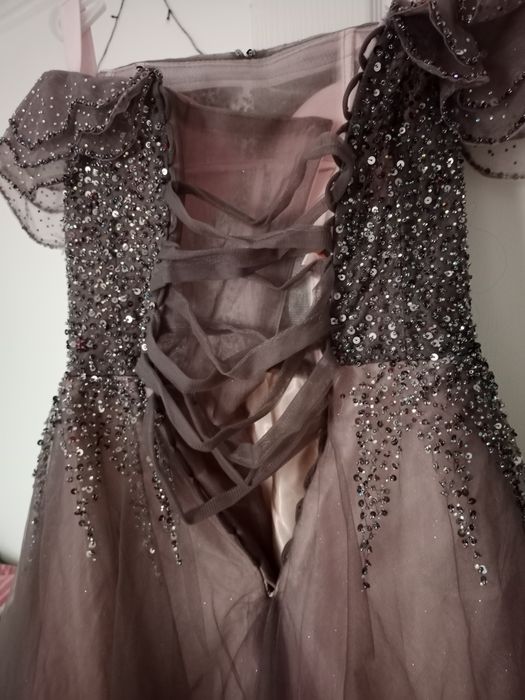 Продам платье. Срочно.