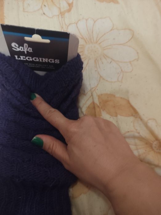 Зимни аксесоари - шапка и калци