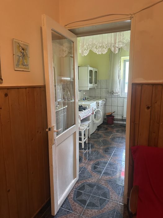 Vand apartament 2 camere,Petrosani,Str.Independentei,Etaj 1