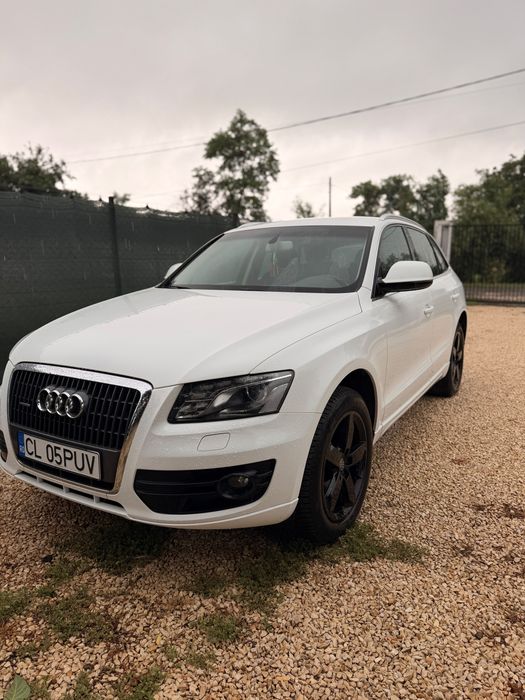Audi Q5 2.0 TFSI 211 CP, cutie automată, CarPlay,benzină.