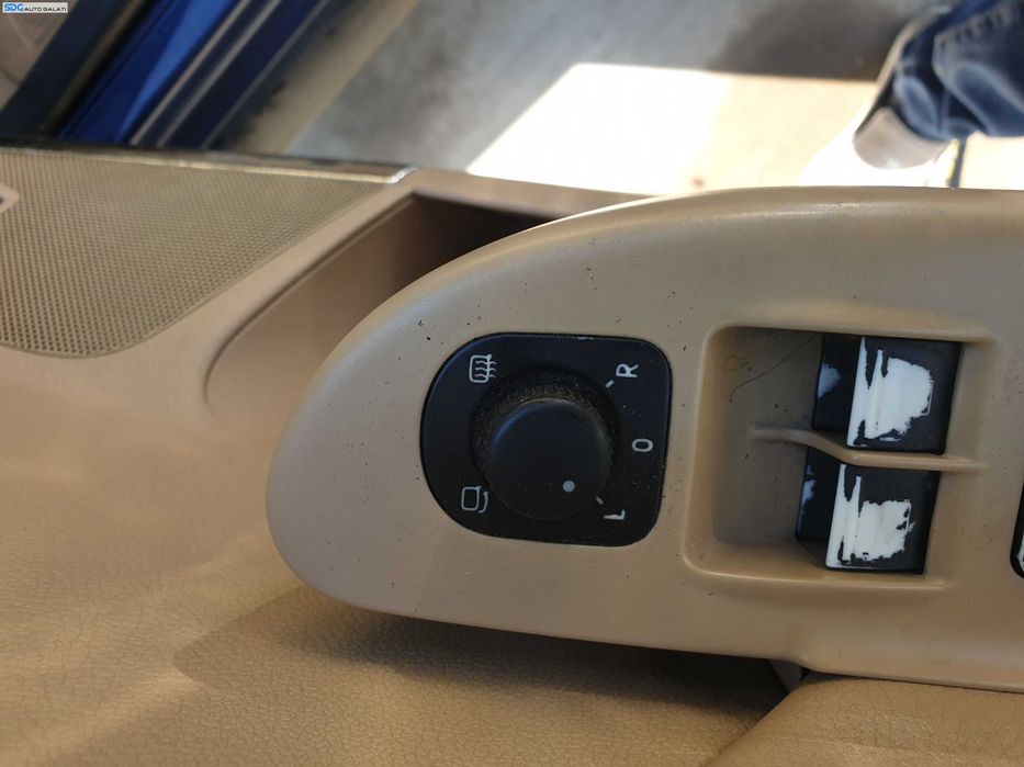 Buton Butoane Reglaj Oglinzi cu Pliere Rabatare Volkswagen Passat B6 2005 - 2010 [K9803]