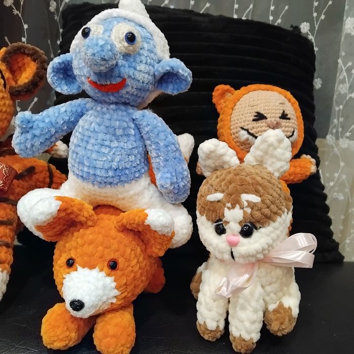 Плетени играчки на една кука