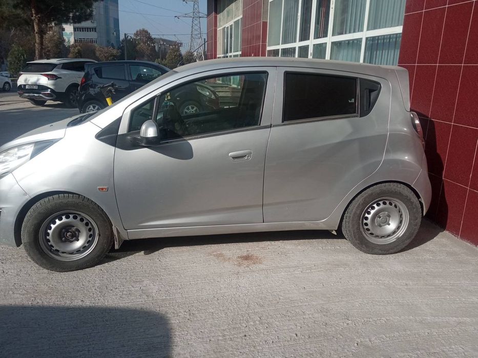 Spark 2011 yil Sotiladi