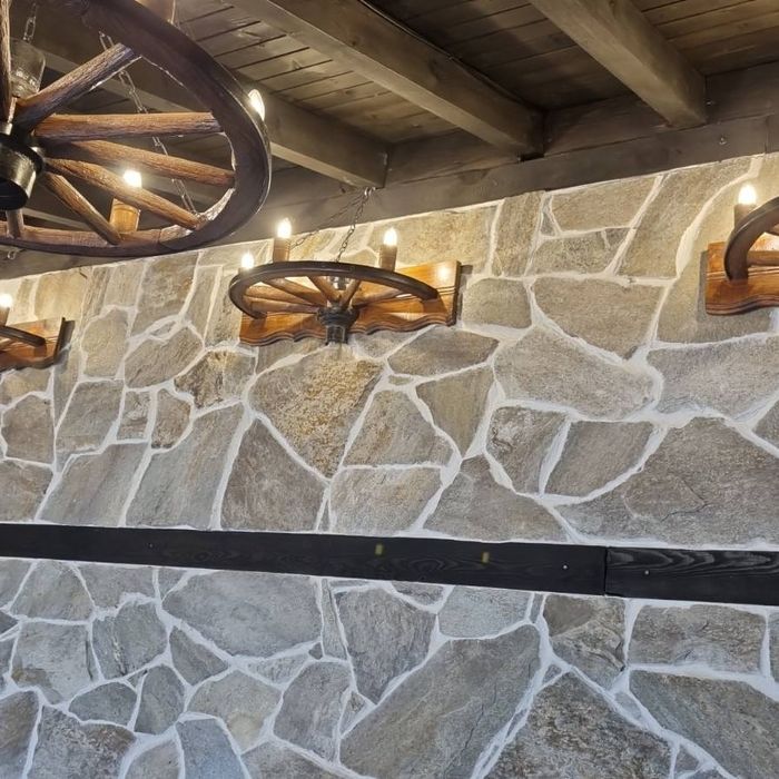 Стенни лампи от колела -вертикални и хоризонтални с дървени чашки