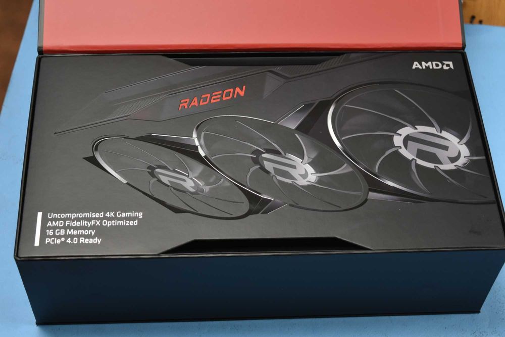 Radeon RX 6800 XT Midnight Black Edition 16 GB в кутия . КАто нова . Видео карта 16 GB .