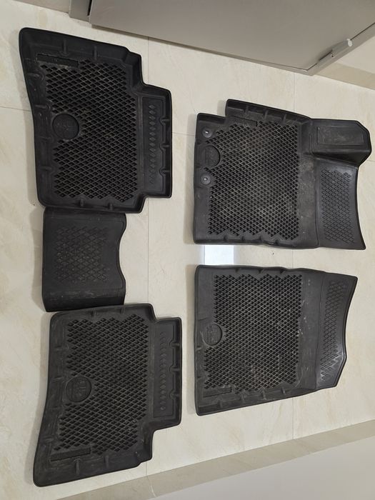 Продам полики на Хундай акцент!