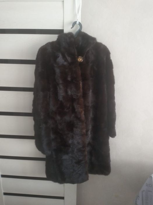 Продам шубу норковую