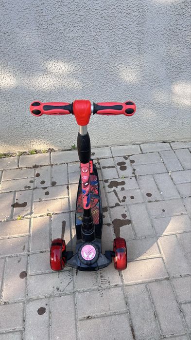 Продам детский самокат