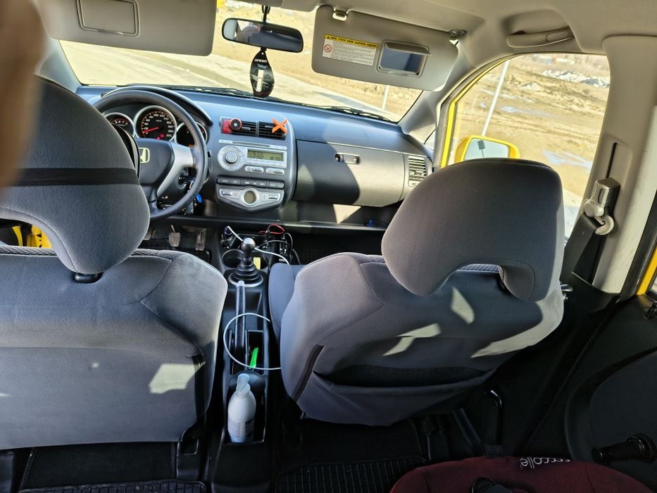 Vând honda jazz 2007