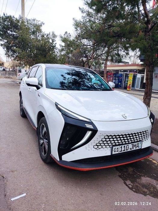 Dongfeng Forthing Friday