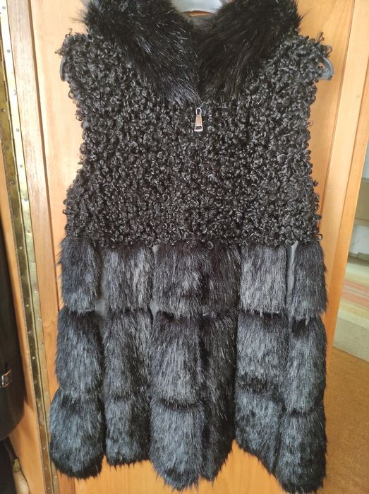 Черен елек от изкуствен косъм