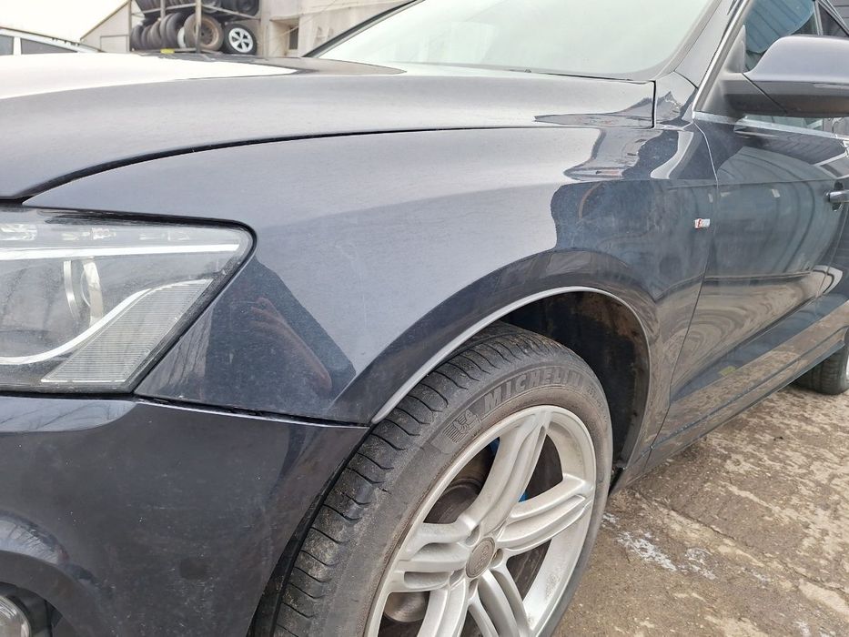 Aripă AUDI Q5 8RB 2011 2.0 TDI quattro CGLB 125KW|170HP 2011