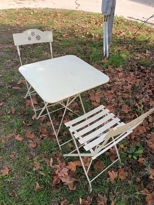 Маса с два стола метални сгъваеми