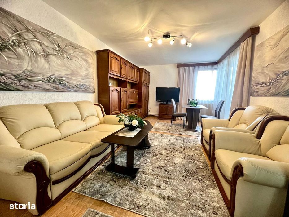 CC/938 De închiriat apartament 3 camere în Târgu Mureș - Ultracentral — fotografia 1