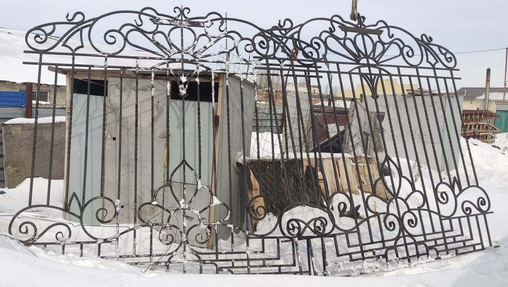Забор металлический кованый