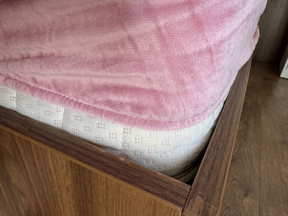 Cearceaf de pat din material moale