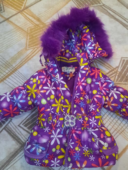 Зимняя куртка очень теплая