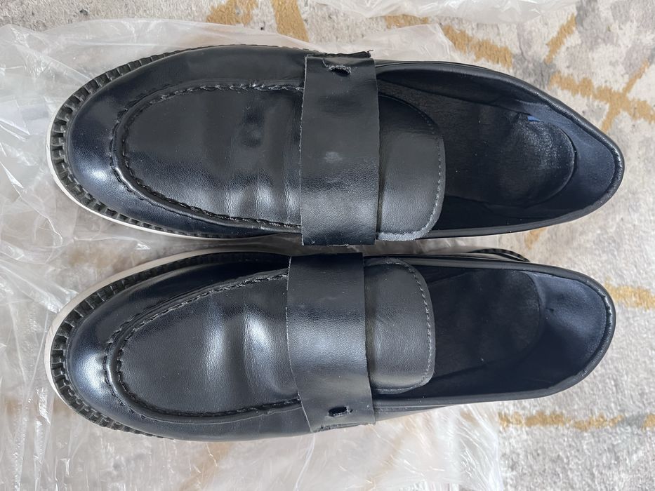 Обуви разной категорий