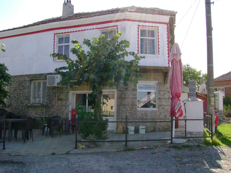 Продава се Къща в с. Мелница, Област Ямбол - 200 кв.м за 88 €/кв.м - Снимка #2