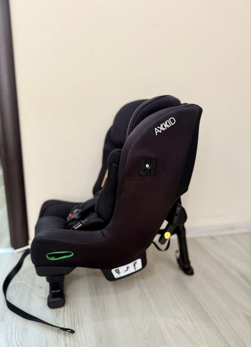 Столче за кола Axkid Minikid 4