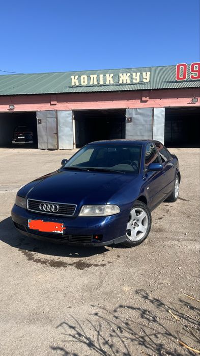 Ауди А4 продается.