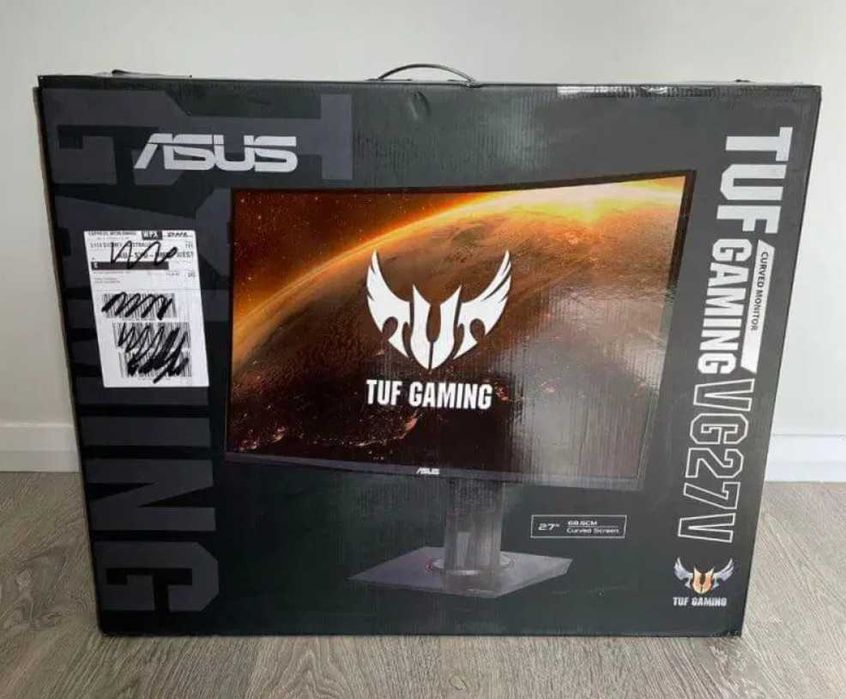 Почти неизползван 27-инчов геймърски монитор ASUS TUF Curved WQHD 165Hz 1ms