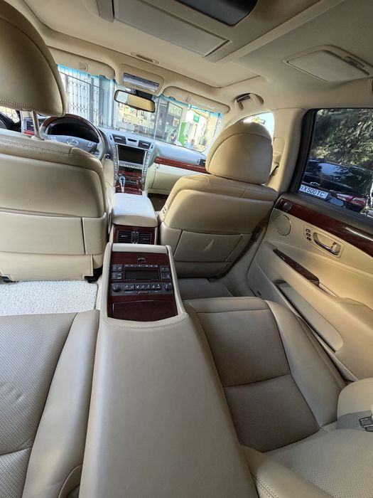 Lexus LS460 2007 — 7