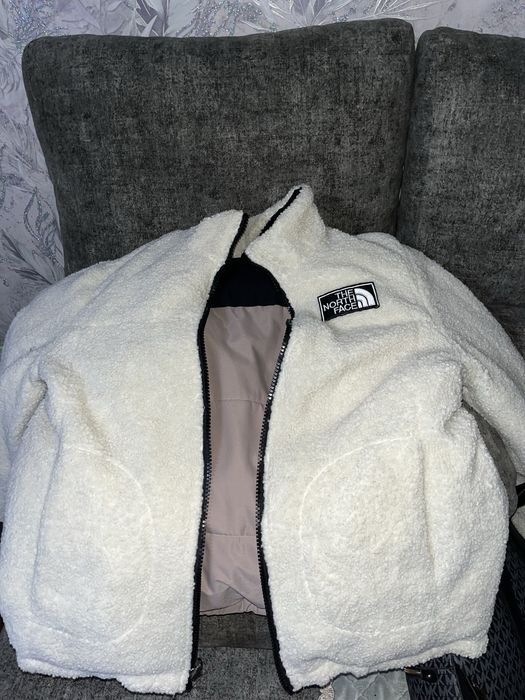 Продам куртку зимний