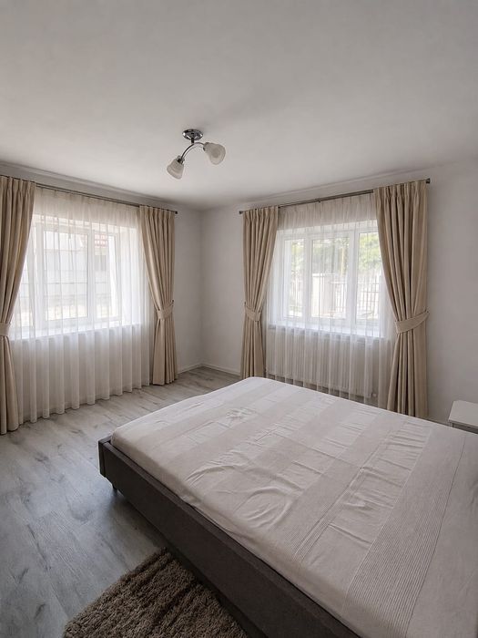 Inchiriez casa în Sannicoara