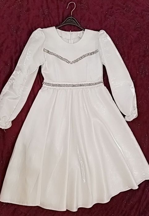 Toʻy va bazmlar uchun koʻylak