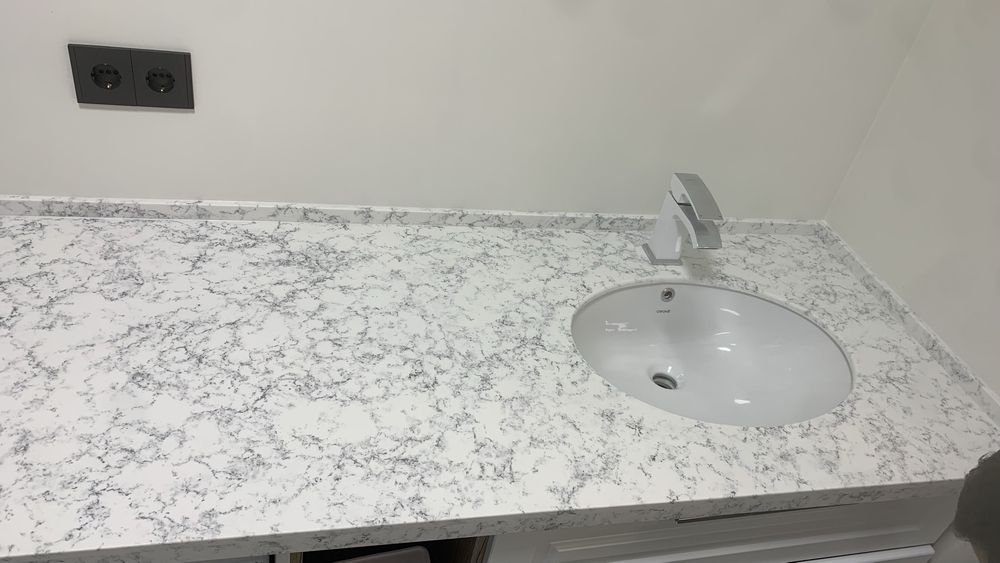 Столешница в санузел с мойками