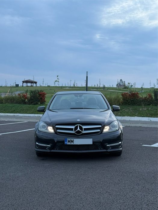Mercedes Benz C-class C250 4matic AMG