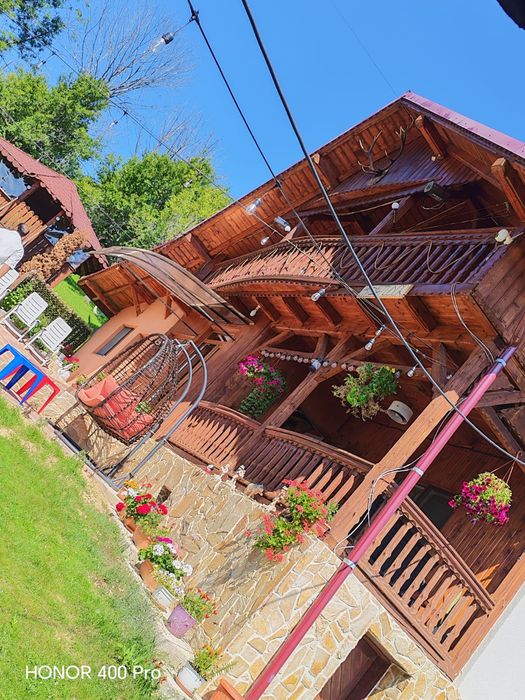 Cabana Tudor de închiriat